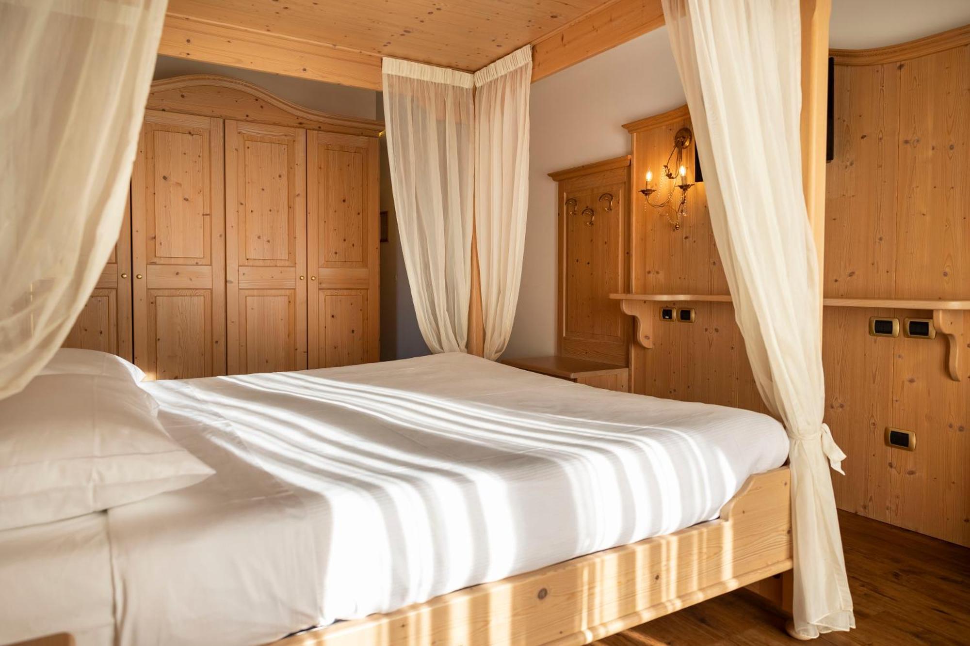 Beverly Alps Hotel & Spa Pinzolo Zimmer foto